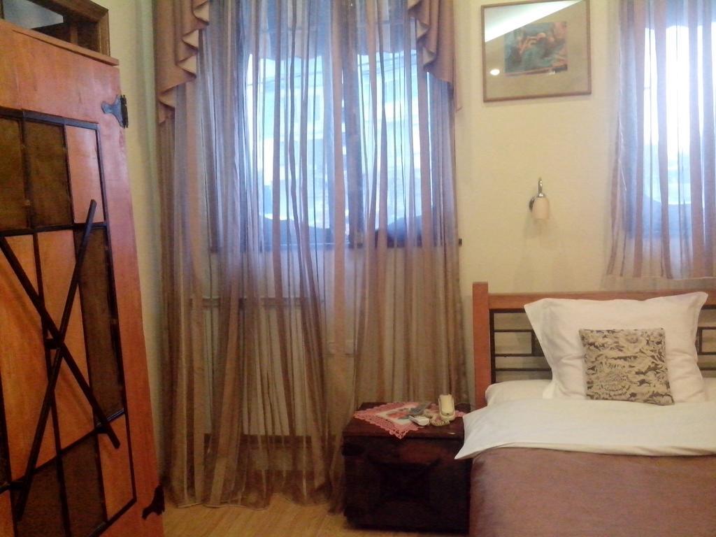 Classic Hotel Tbilisi Bagian luar foto